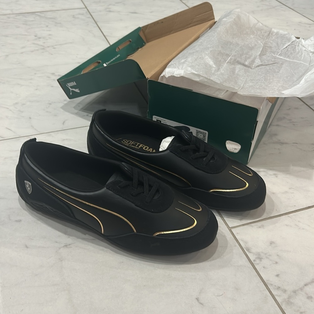 Brand NEW Puma Women’s size 11 Ferrari RDG Cat Balle Soft Foam Black&Gold Shoes